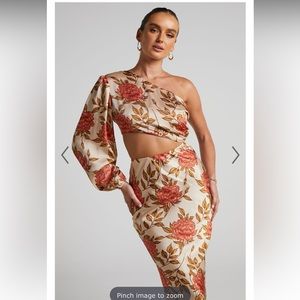 Abagail One Shoulder Cut Out Maxi Dress